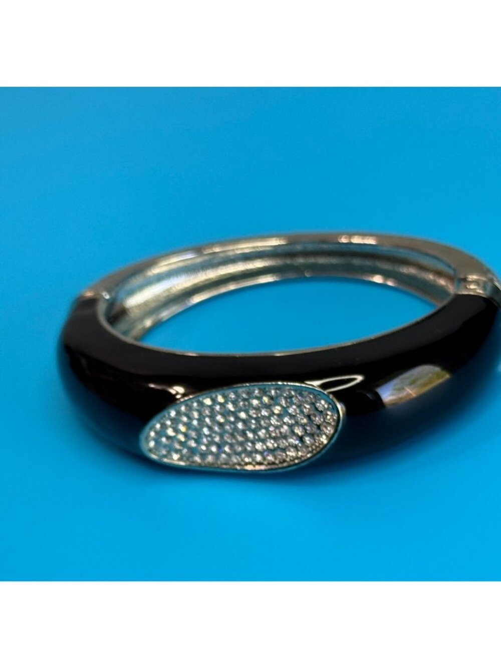 Black Enamel Pave Sparkling Crystals Hinged Bangle Bracelet 7" Luxury Statement - Picture 2 of 6